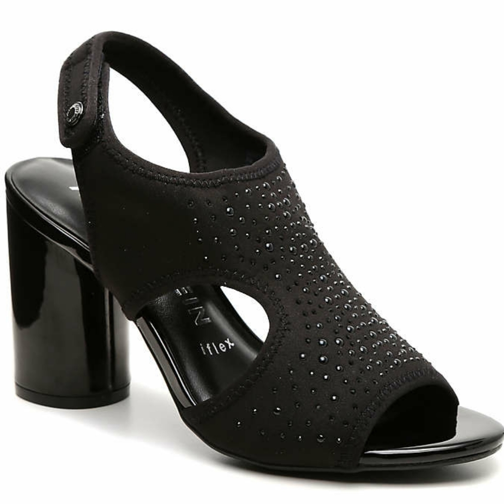 Anne Klein Rebekah Black Studded Sandals Sz 9, Cylinder Heel, Fabric
